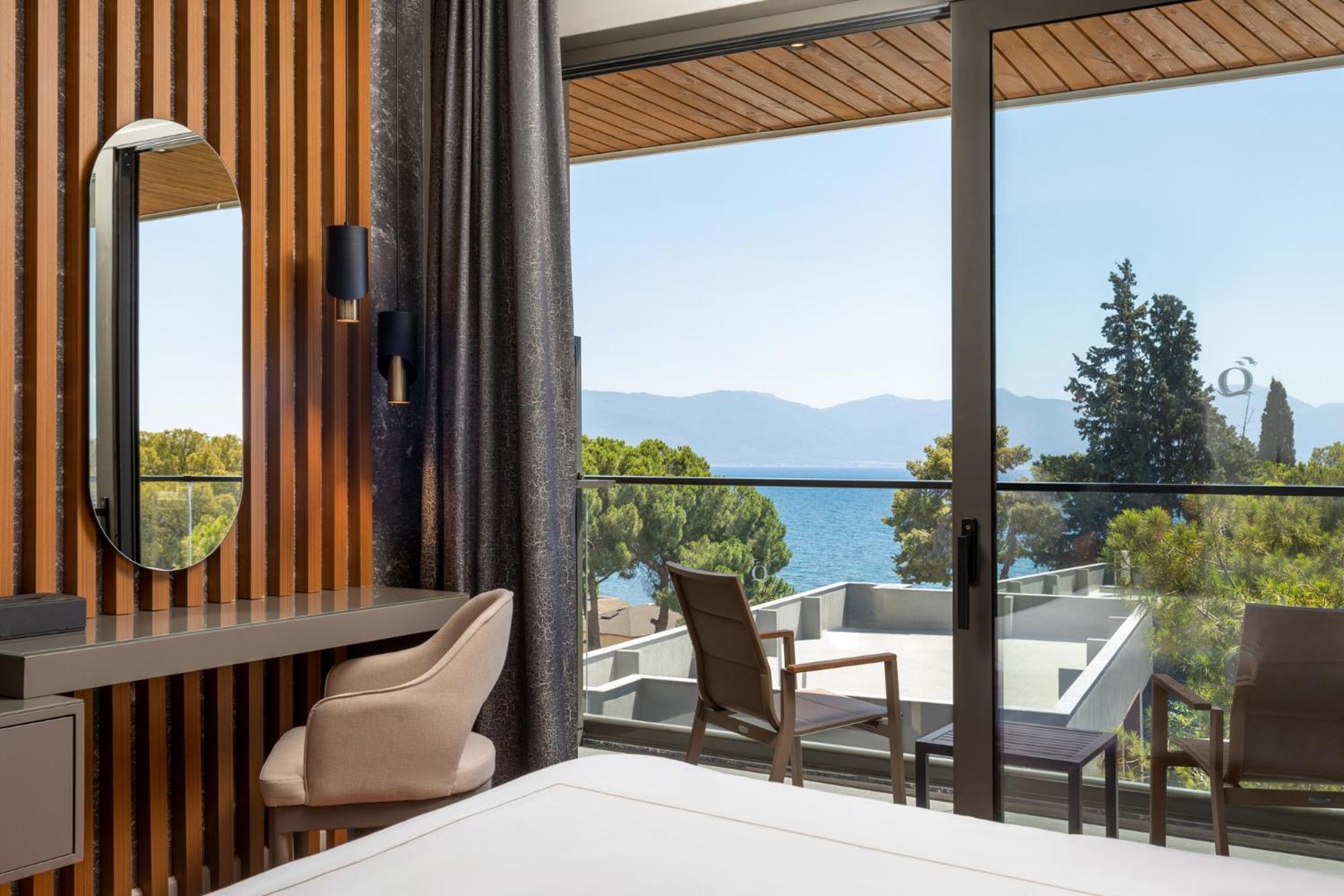 Double or Twin Room Sea View