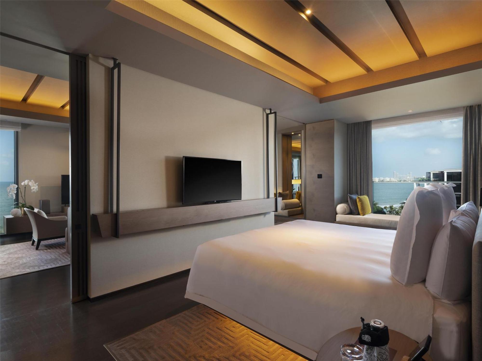 Family Suite Spacious Interconnecting Room 2 balconies 2 bathrooms Complimentary Rainforest Experience once per
