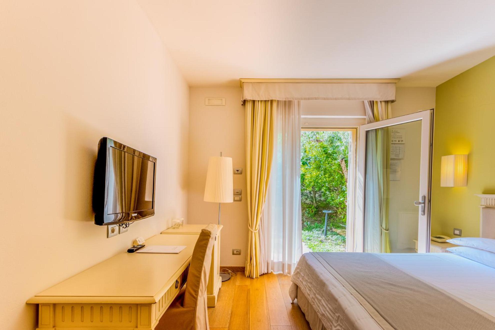 Double Room Private Garden
