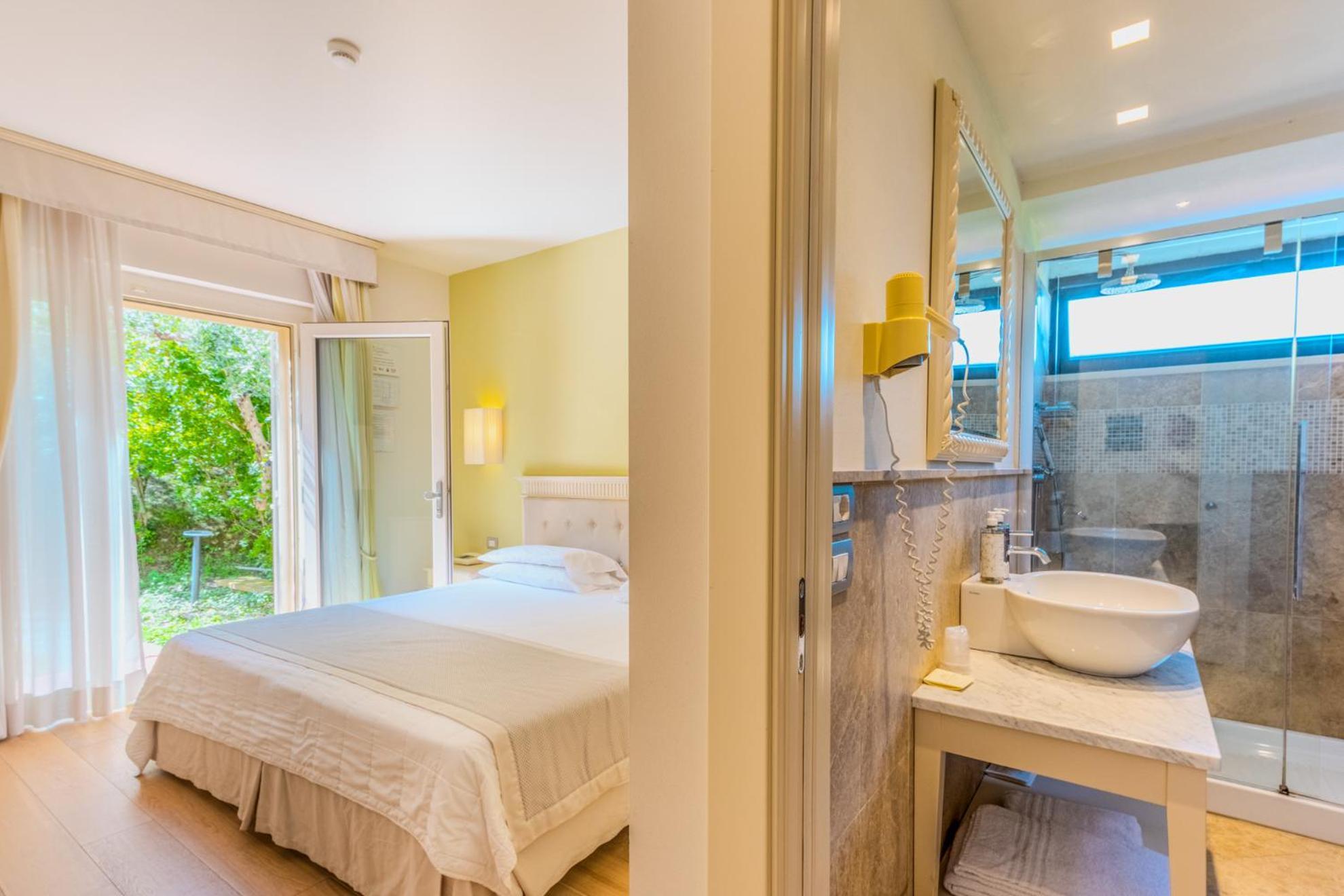 Double Room Private Garden