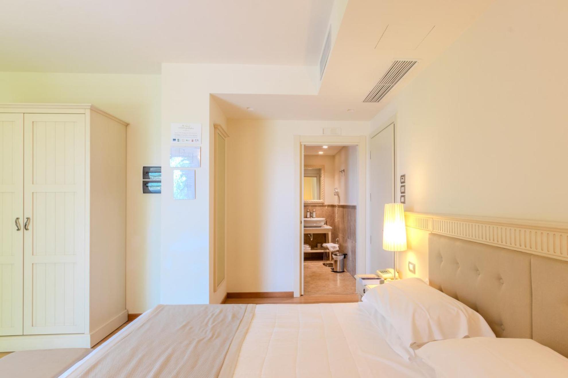 Double Room Private Garden