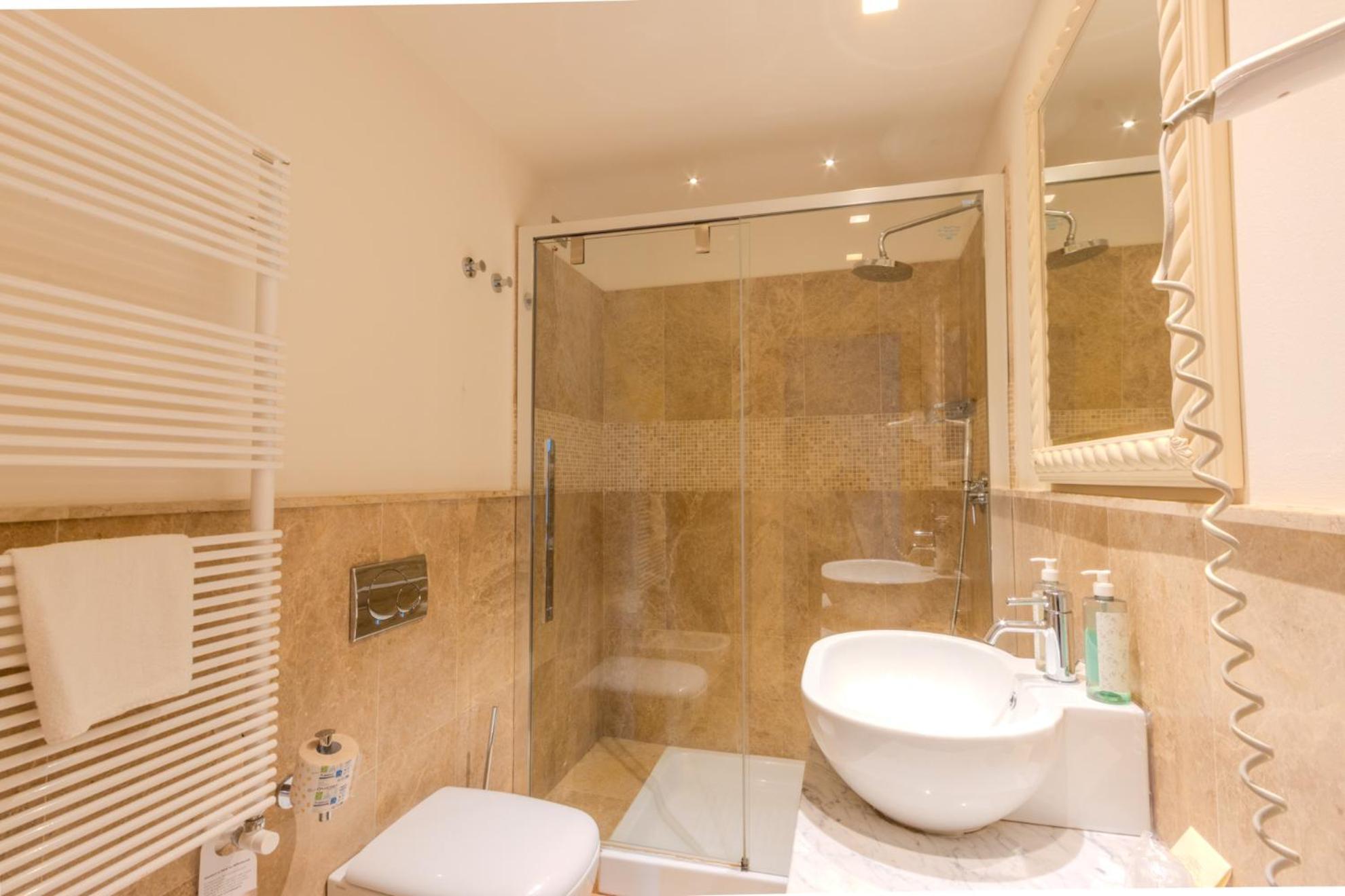 Triple Room Private Balcony