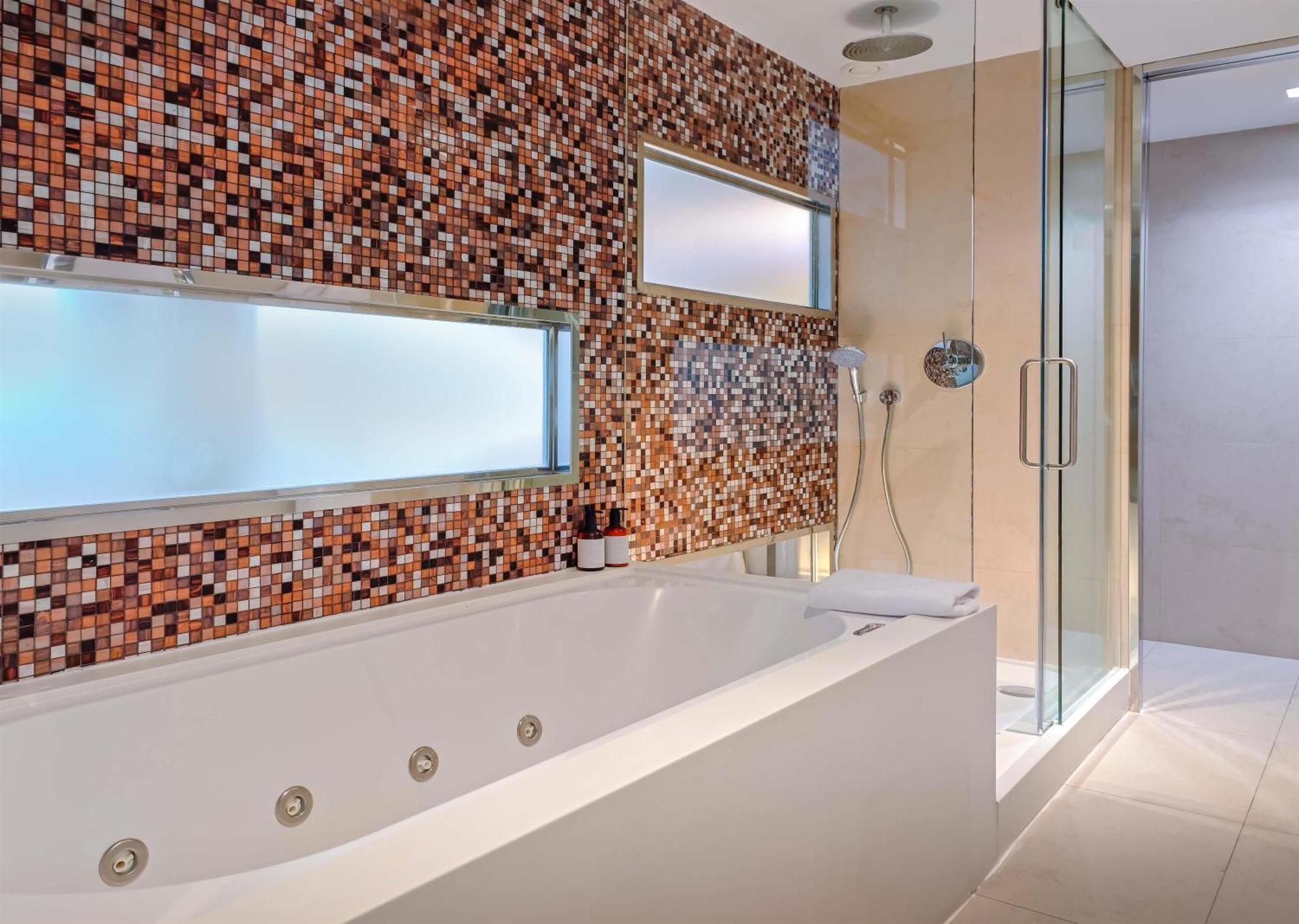 Suite Júnior Familiar (2 Adultos + 2 Crianças)