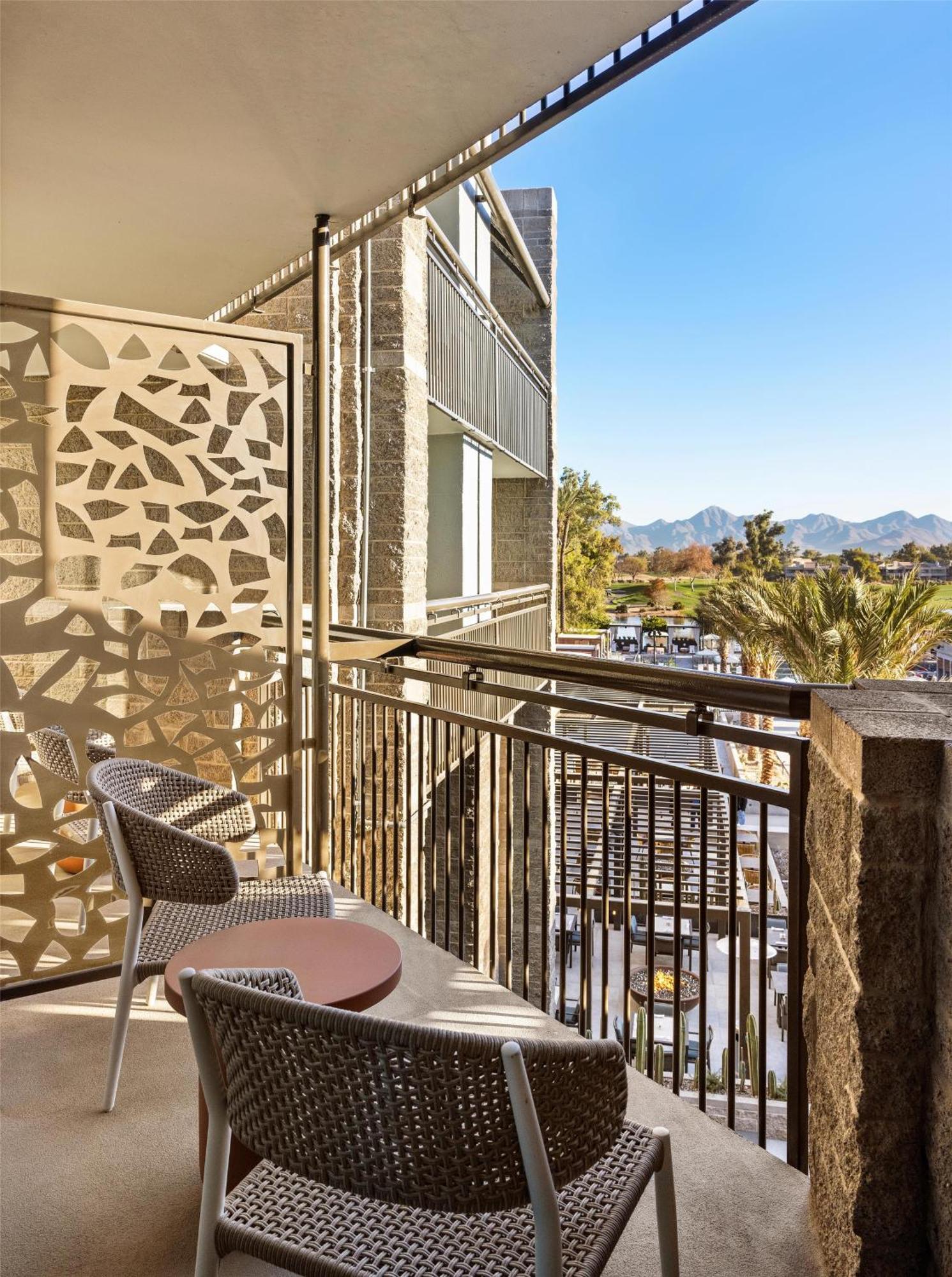 King Room Mountain View