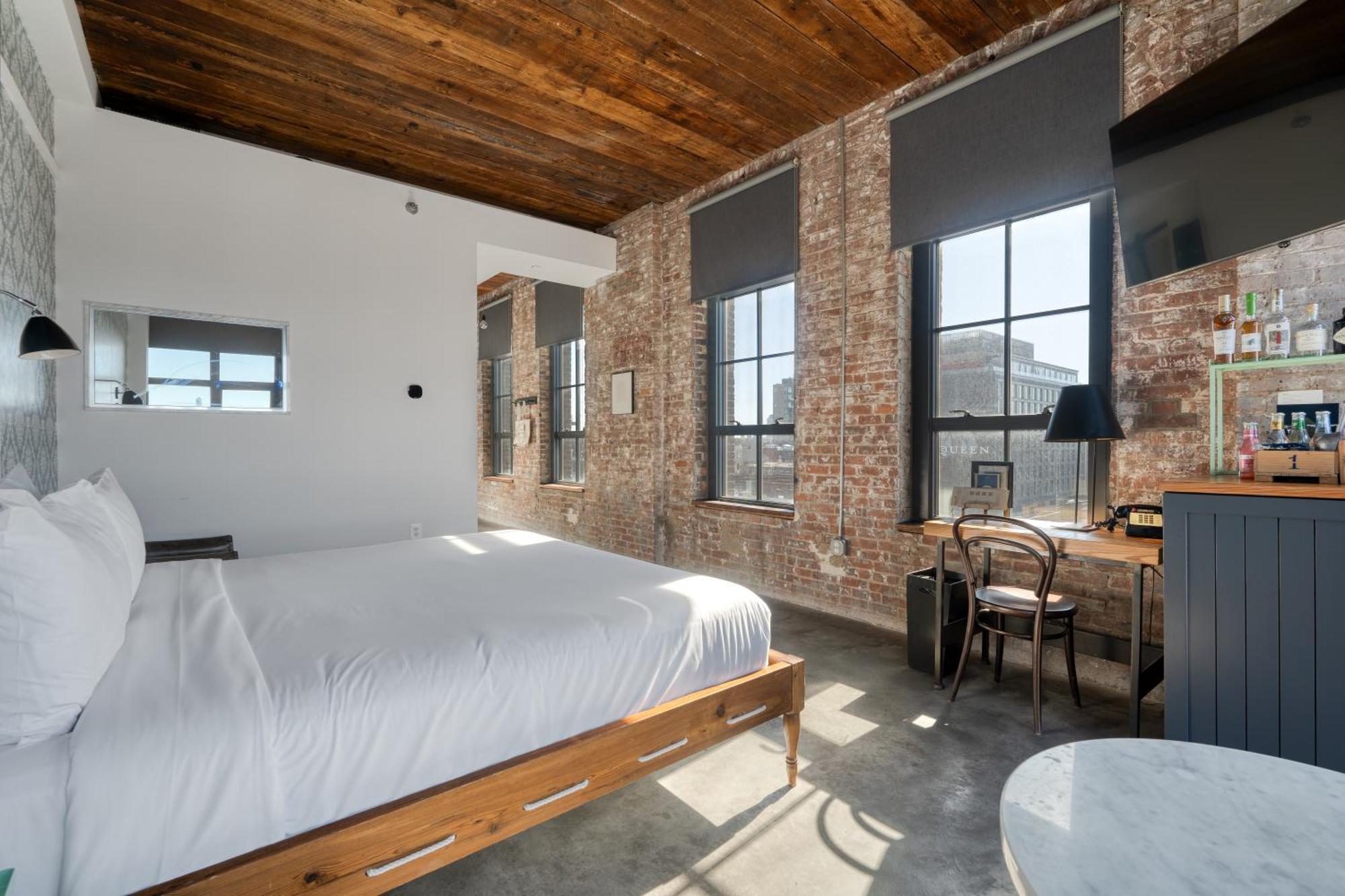 Brooklyn King Room