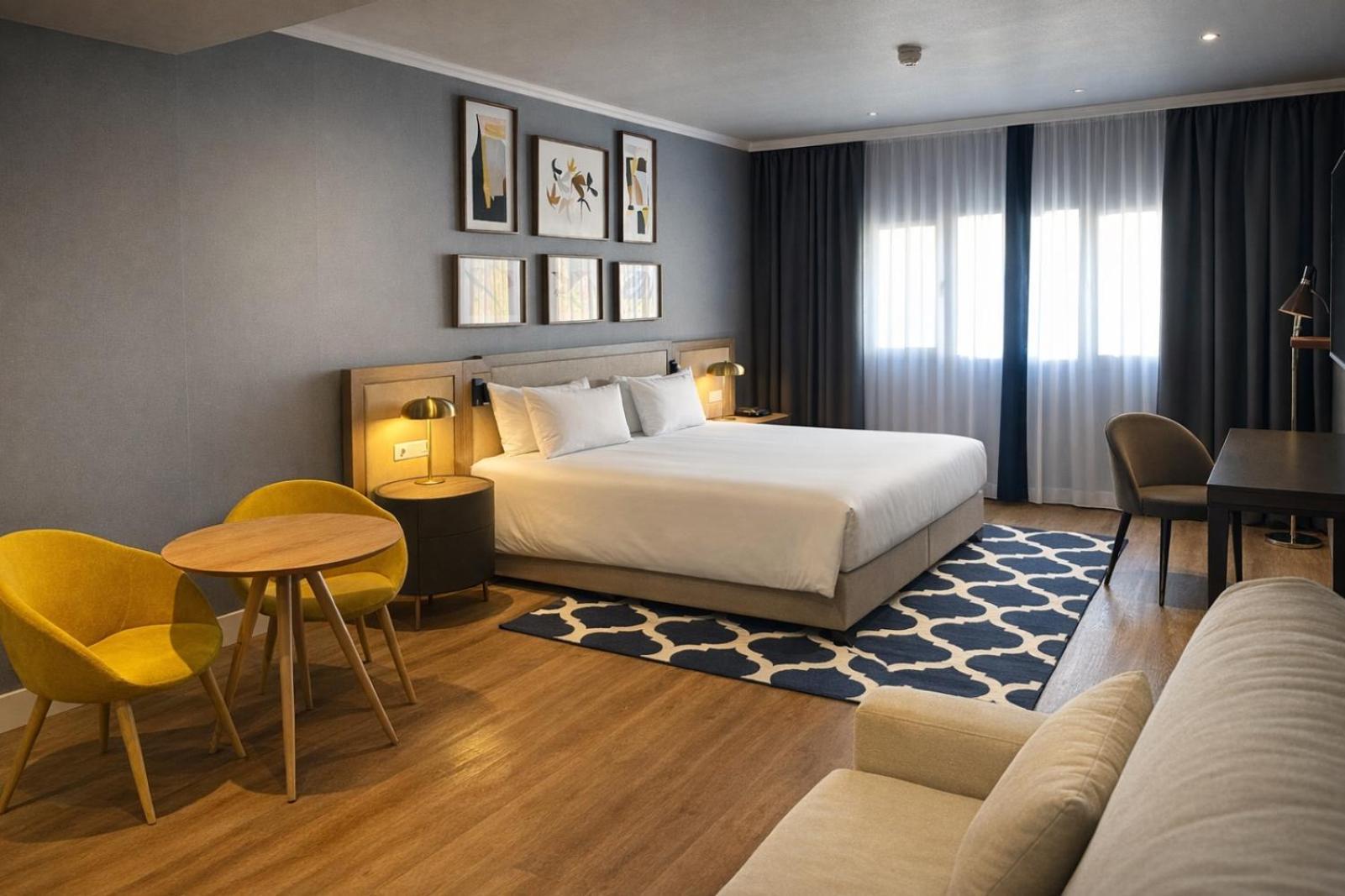 Premium Room