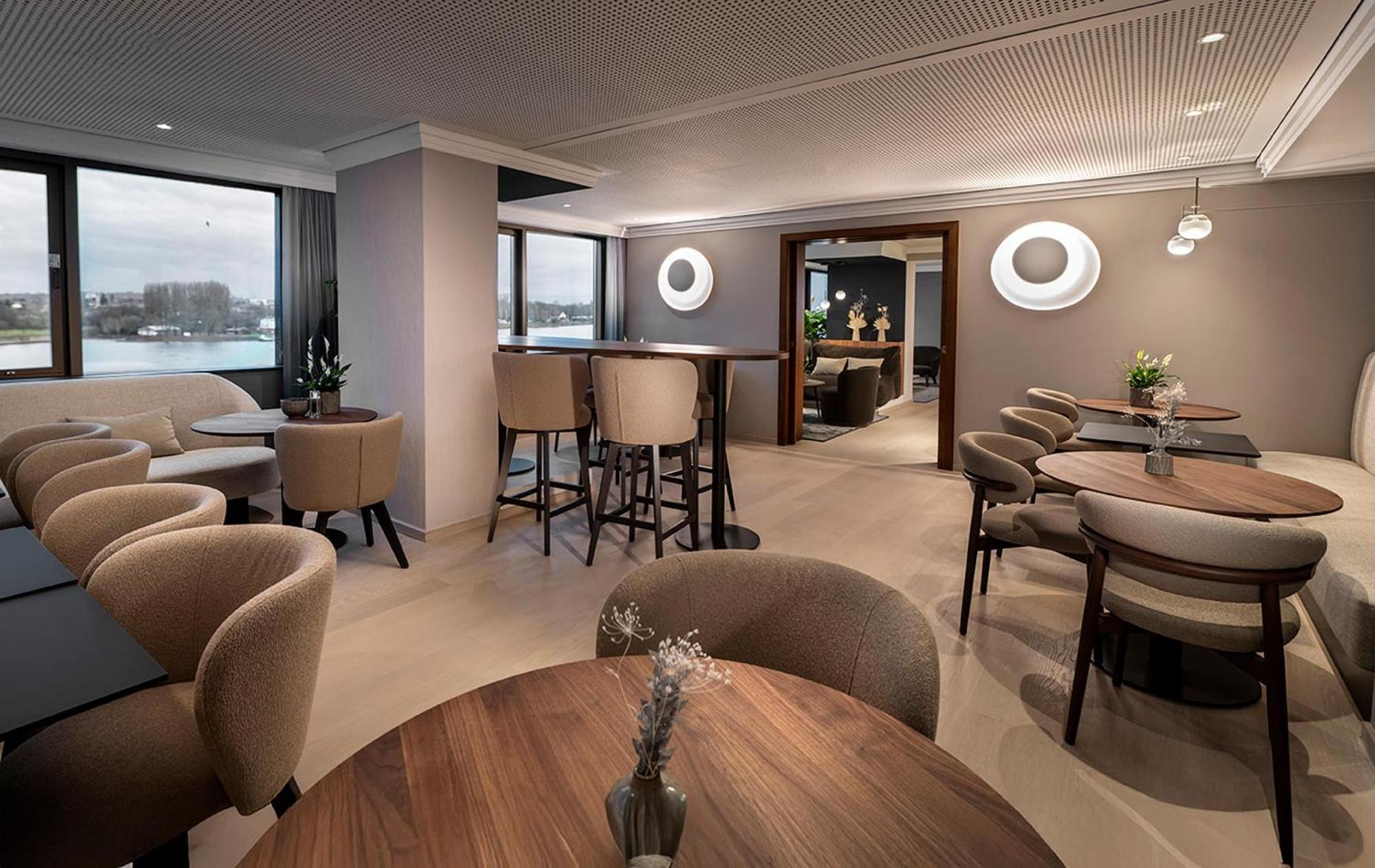 King Junior Suite with River View - Rhine Wing,1765795798:JPEG