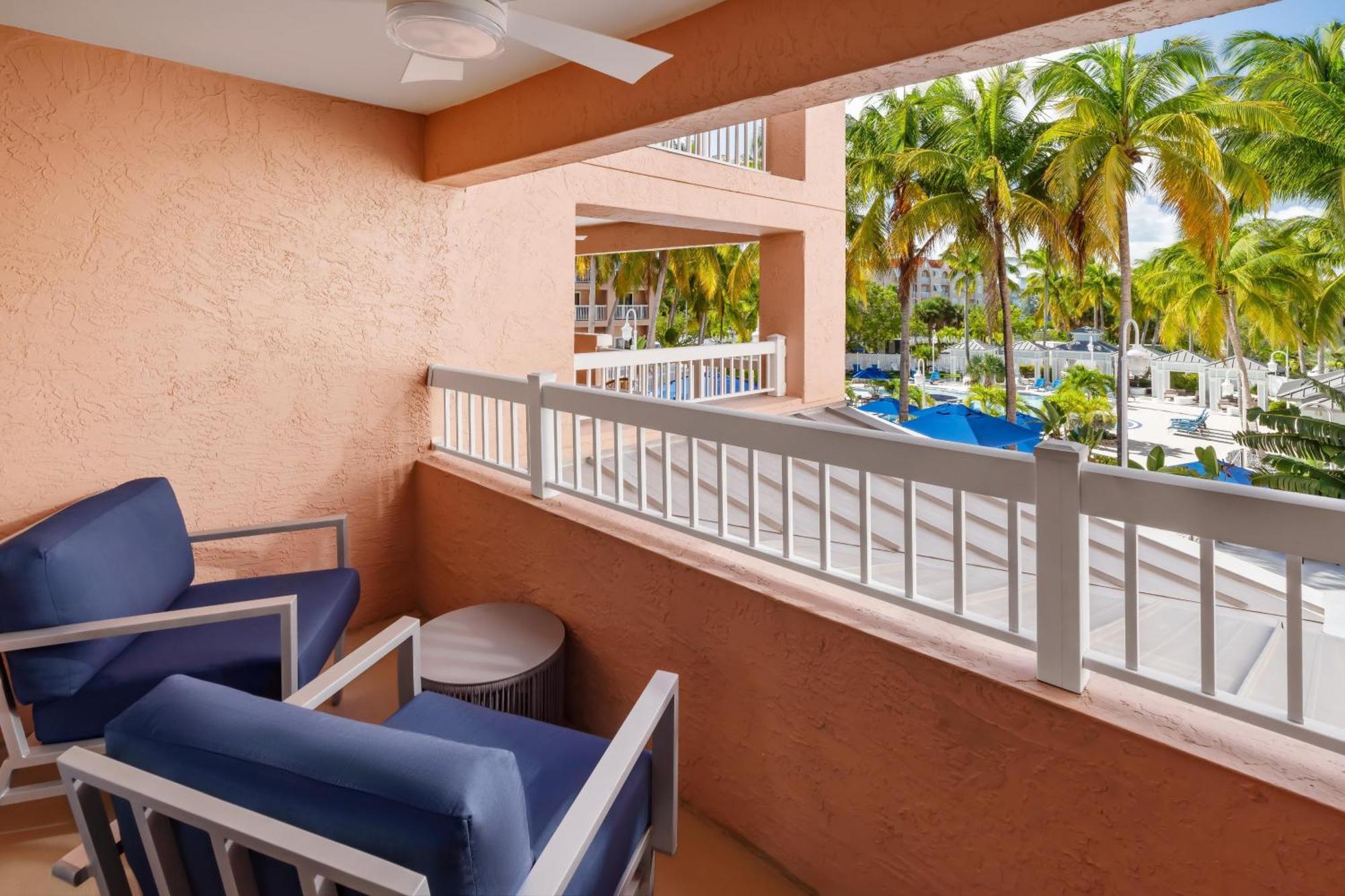 King Suite with Balcony,1765820708:JPEG