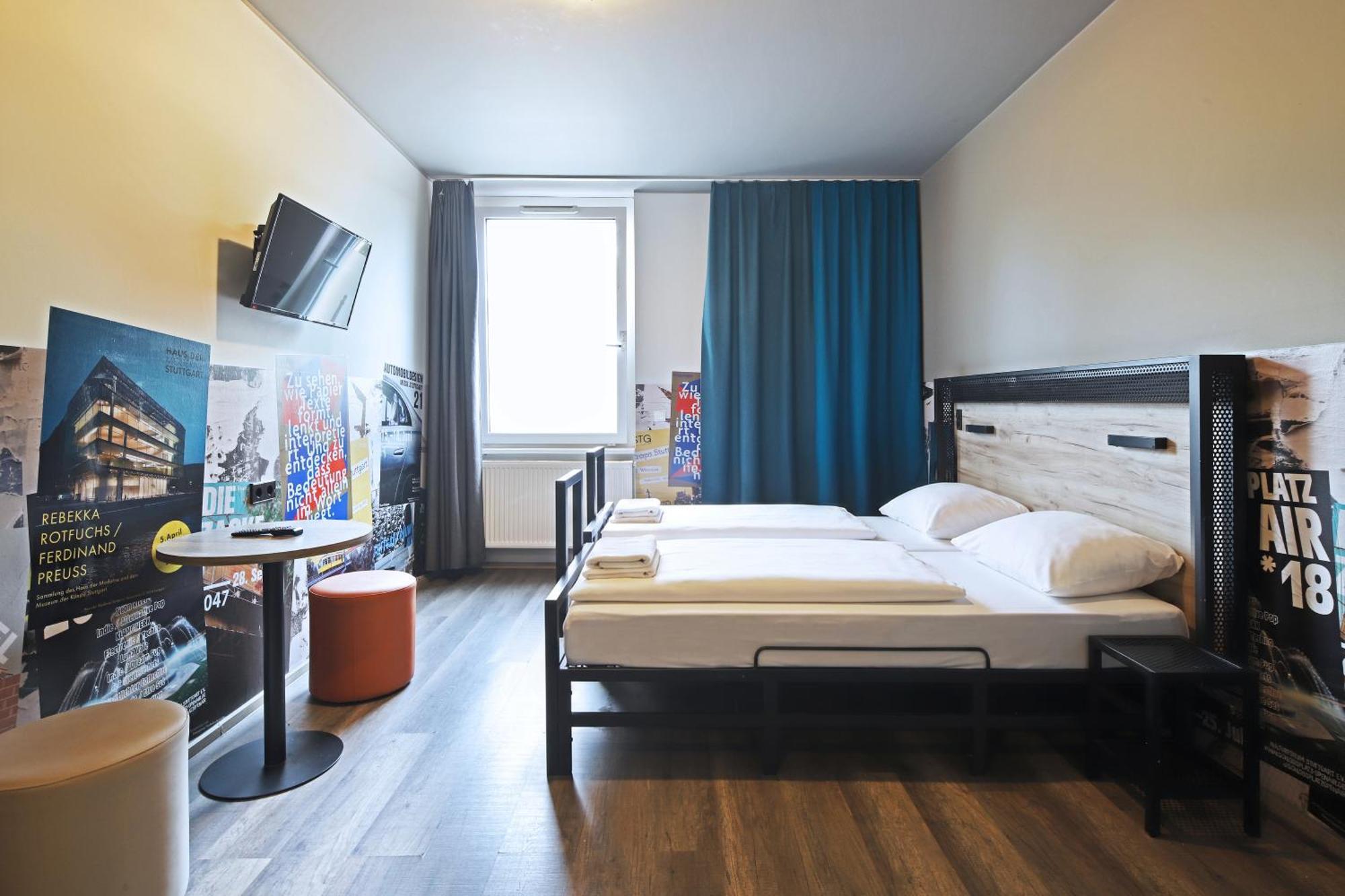 Tweepersoonskamer met 2 Aparte Bedden