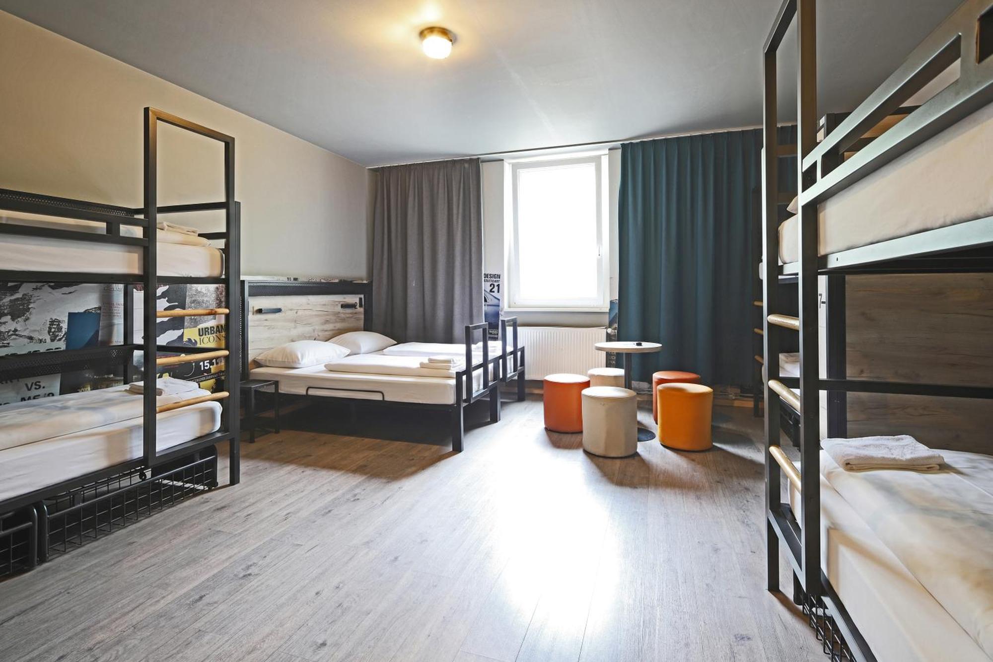 Kamer met 6 Bedden