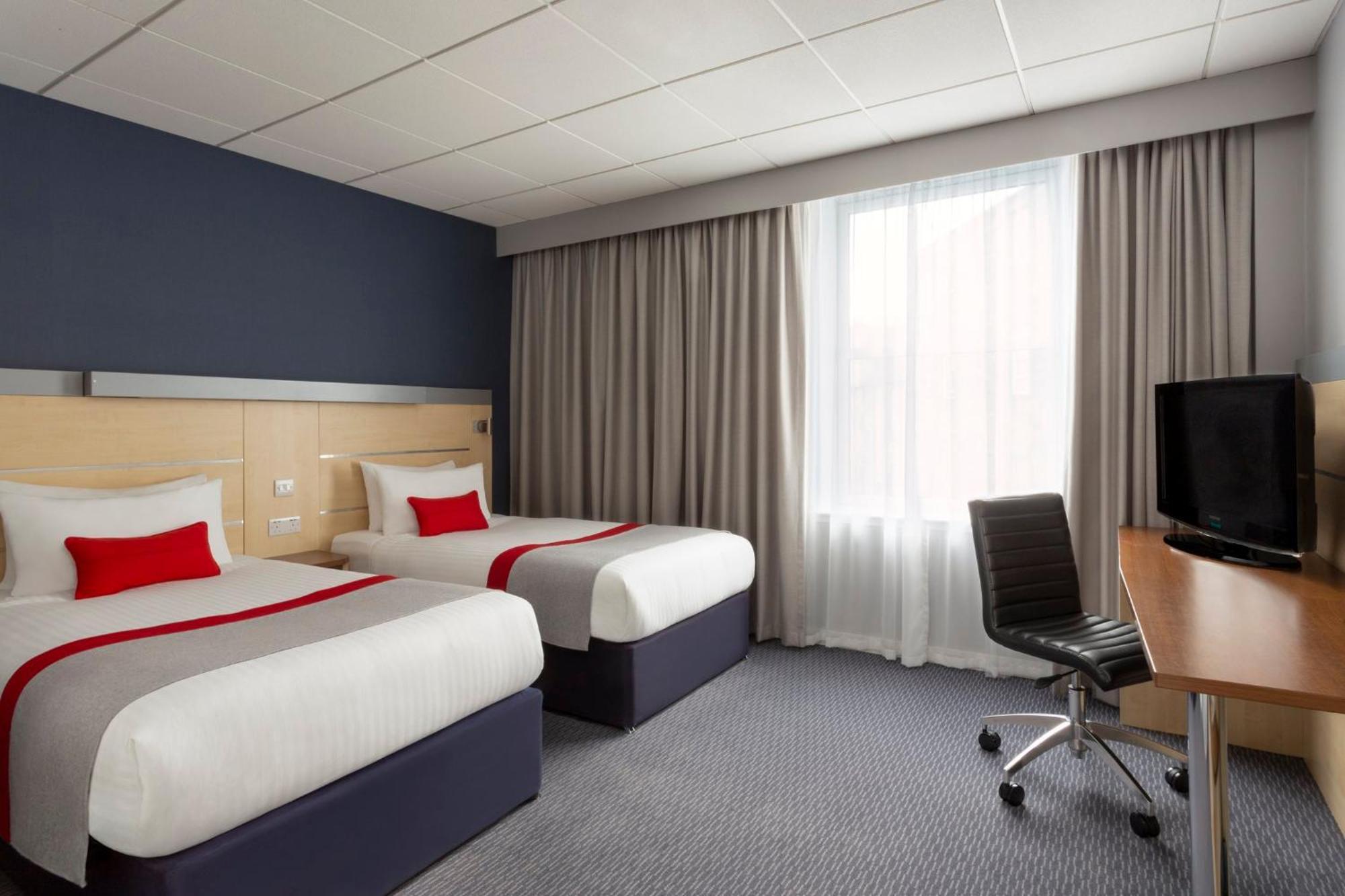 Standard Twin Room Hot