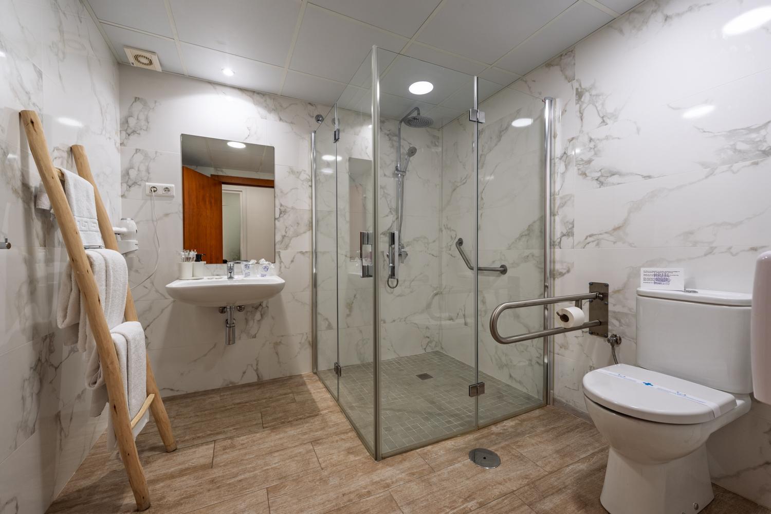 Twin Room Disability Access
