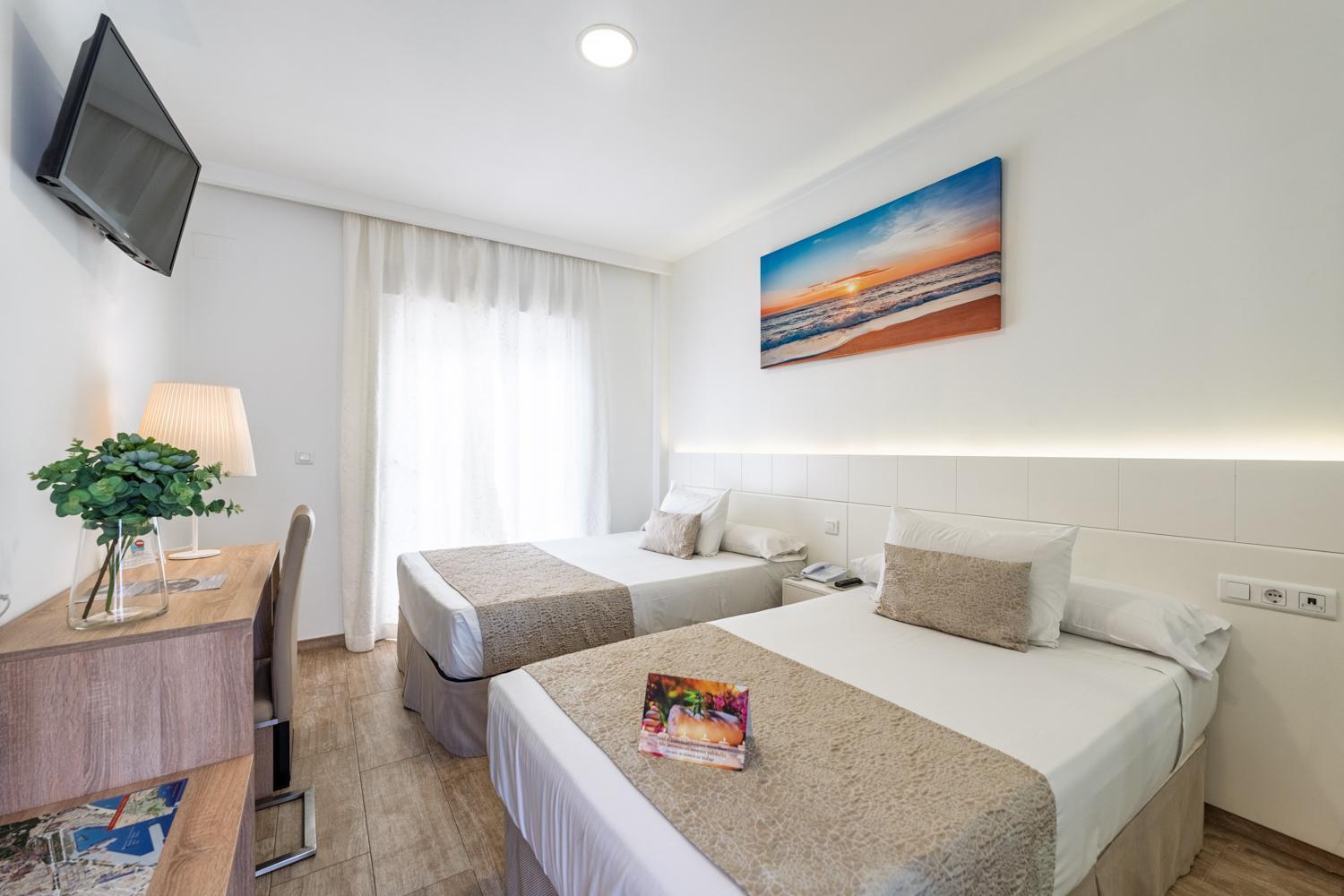 Twin Room Terrace