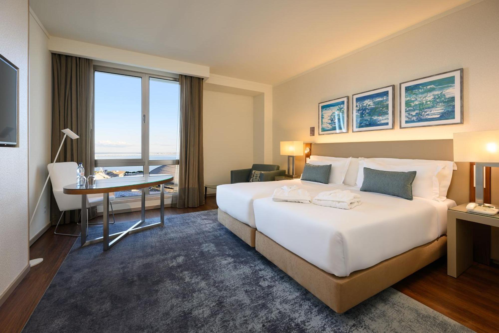 Premium Room River View