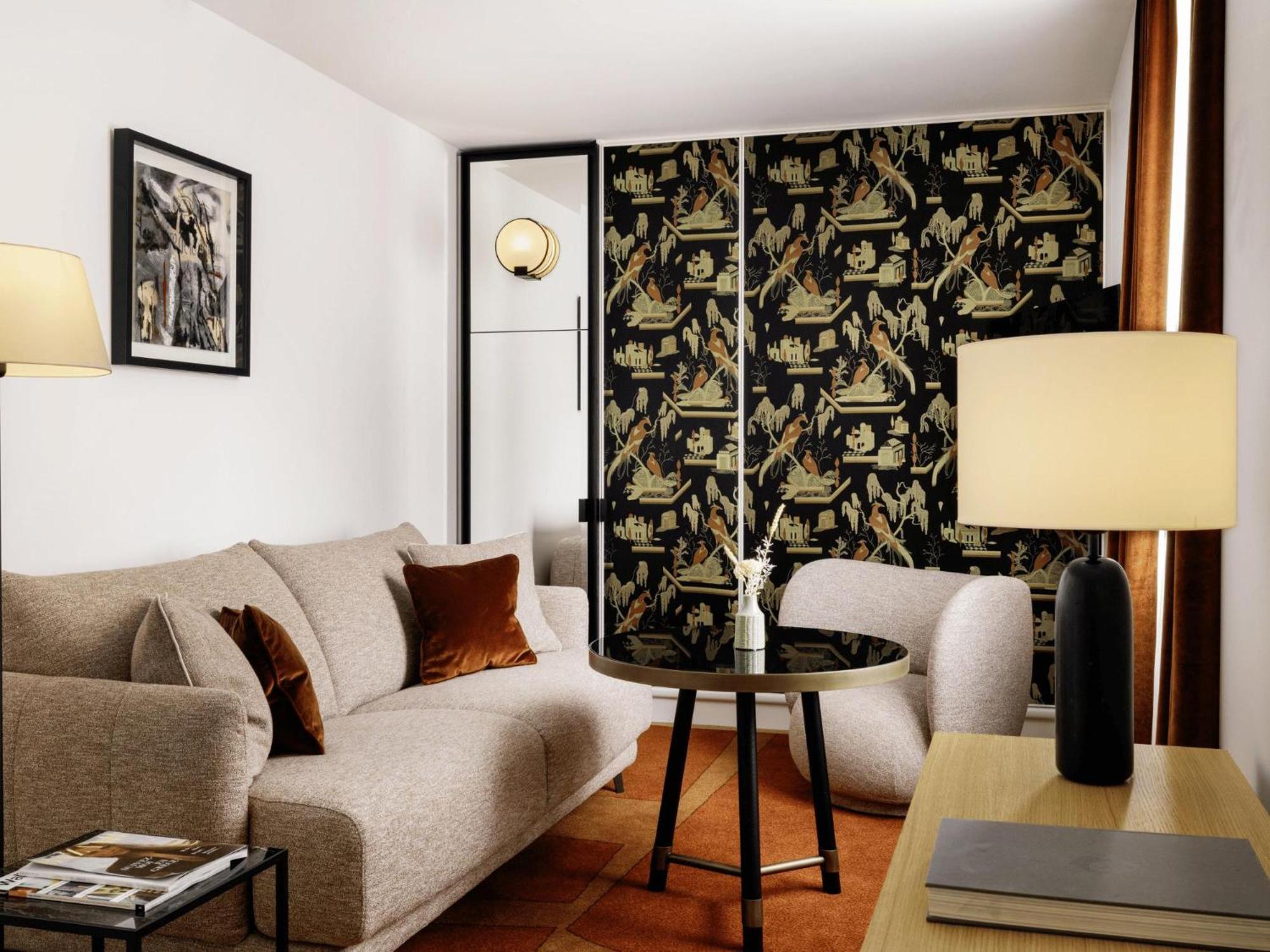 Executive Suite