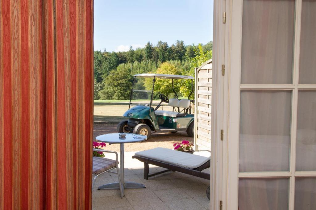Chambre Double ou Lits Jumeaux - Vue sur Terrasse