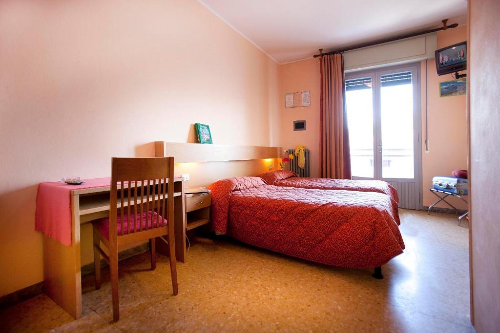 Double Room Extra Bed,1416857466:JPEG