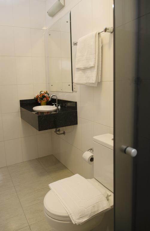 Luxury Room,641199747:JPEG