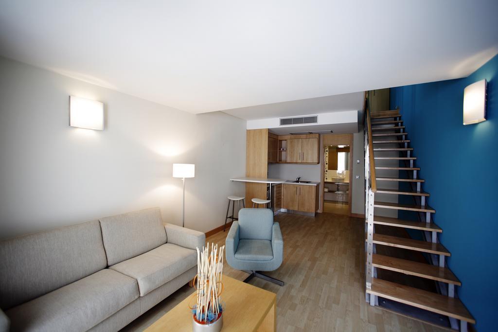 Chambre Familiale (2 Adultes et 2 Enfants)