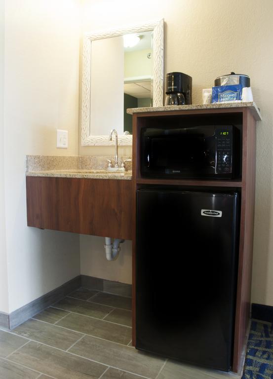 Family Suite - No View,677107032:JPEG