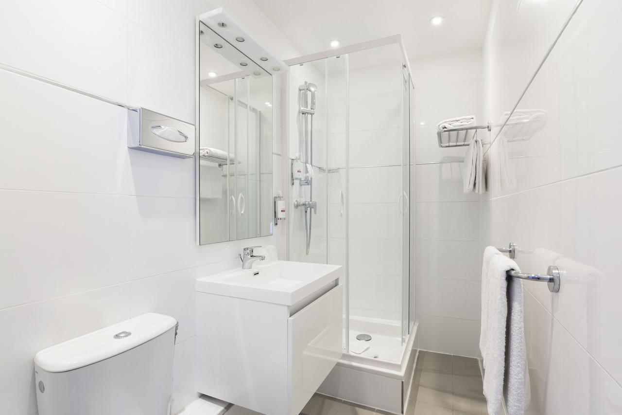 Quarto Superior com Cama de Casal ou 2 de Solteiro