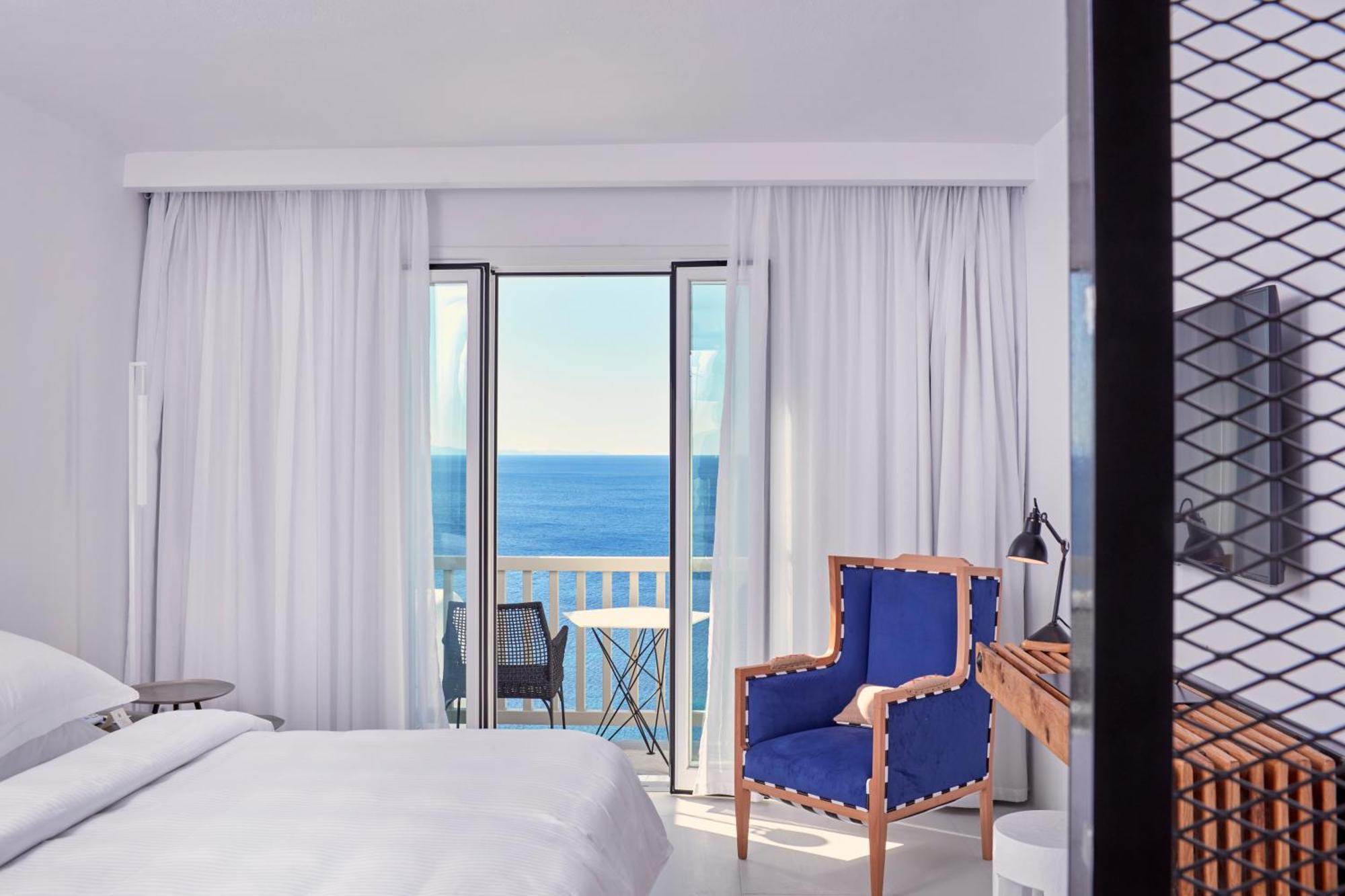 Premium Double or Twin Room,560518977:JPEG