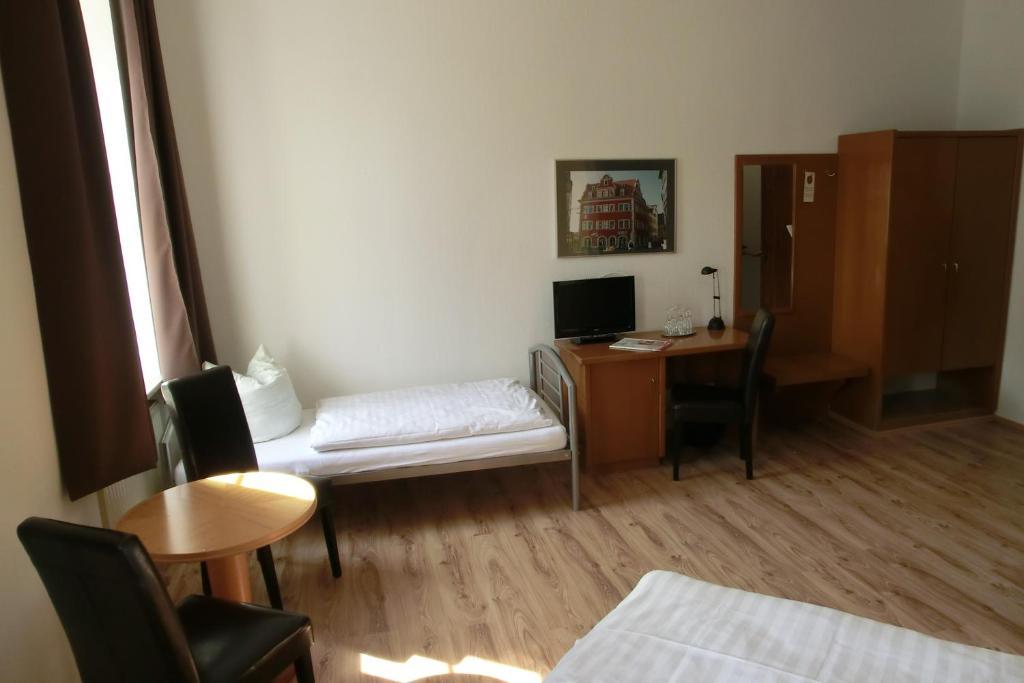 Dreibettzimmer