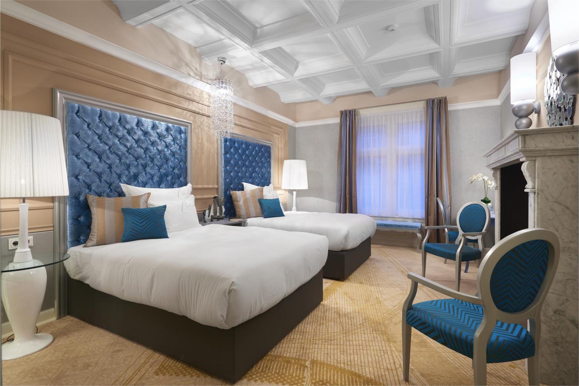Grande Chambre de Luxe avec Lits Doubles