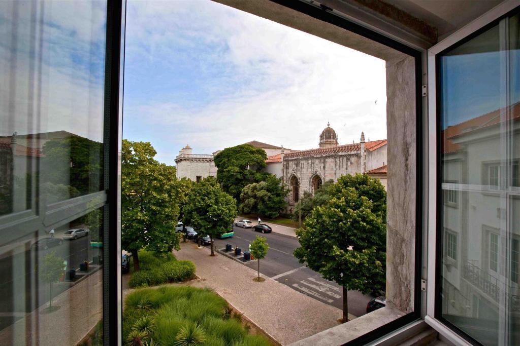 Quarto com Cama de Casal ou 2 de Solteiro