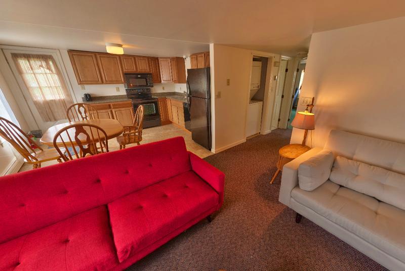 Three-Bedroom Cottage,632892183:JPEG