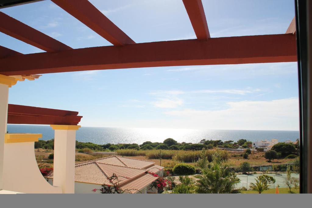 Villa mit 2 Schlafzimmern und Meerblick