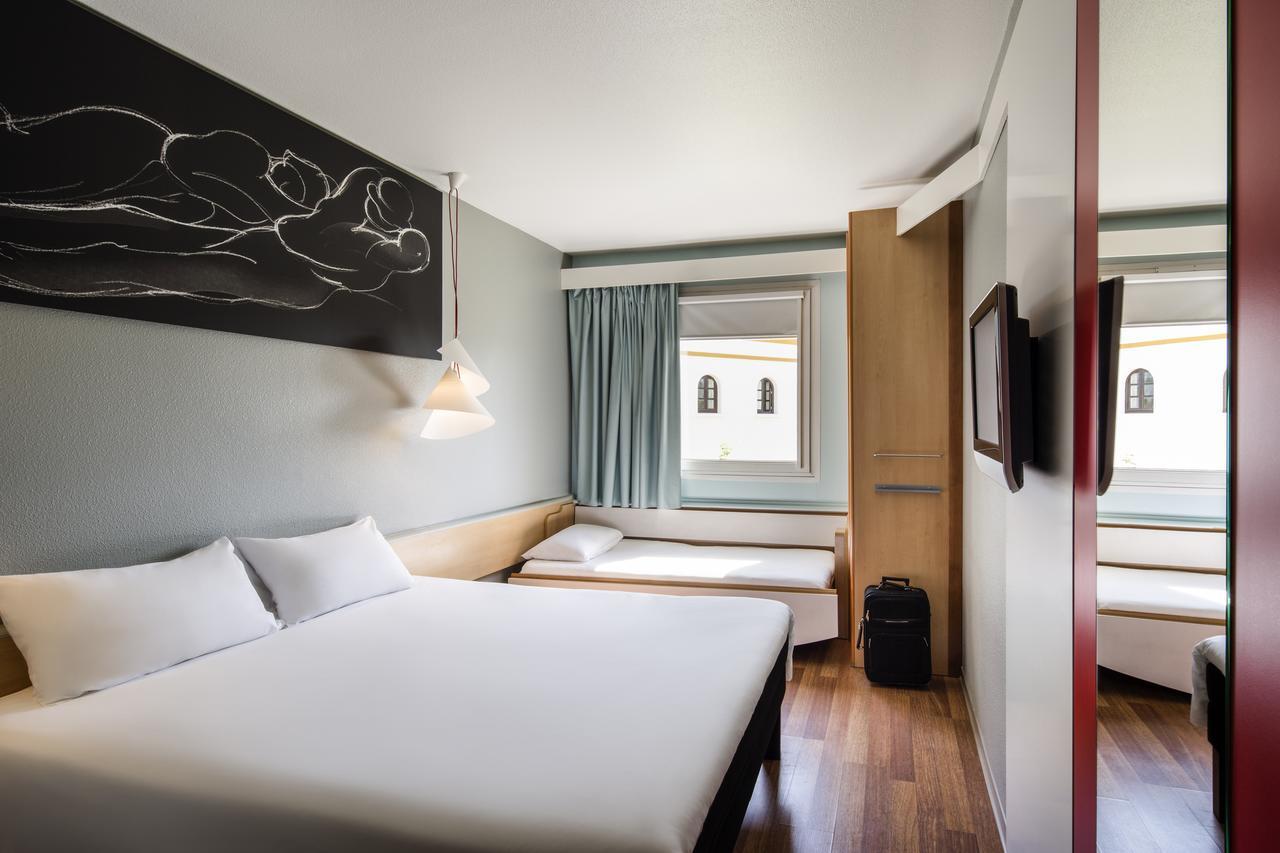 Doppelzimmer mit Zustellbett