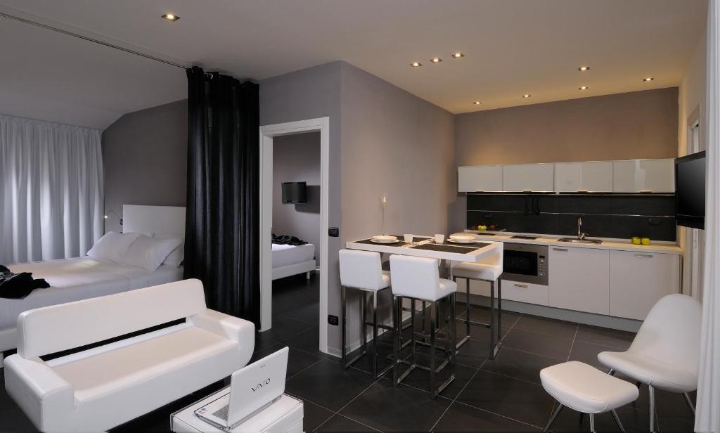 Two-Bedroom Apartment - Annex