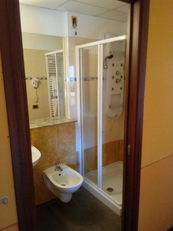 Superior Double or Twin Room Lake View