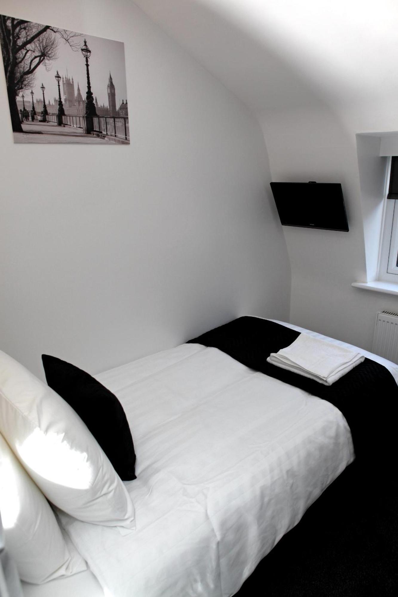 Single Room,700501840:JPEG