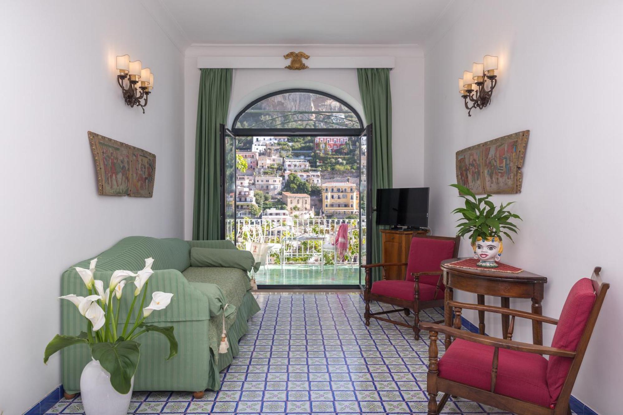 Superior Suite with Sea View