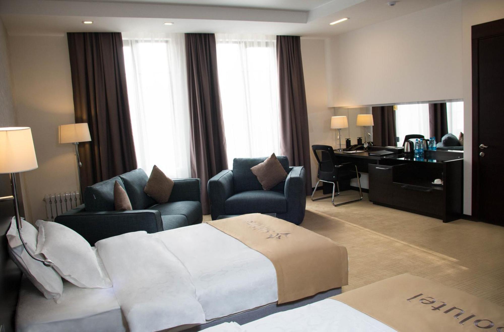 Grande Chambre Double ou Lits Jumeaux