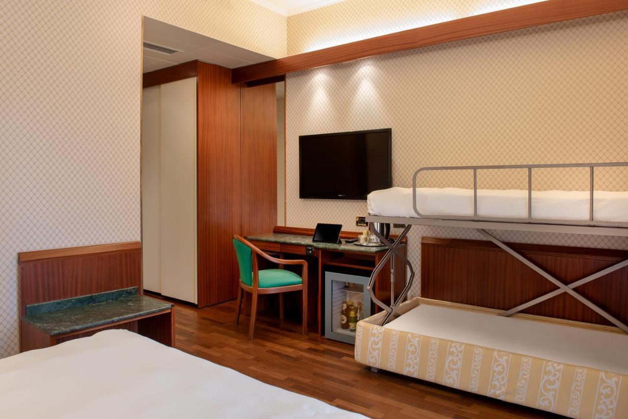 Triple Room City View