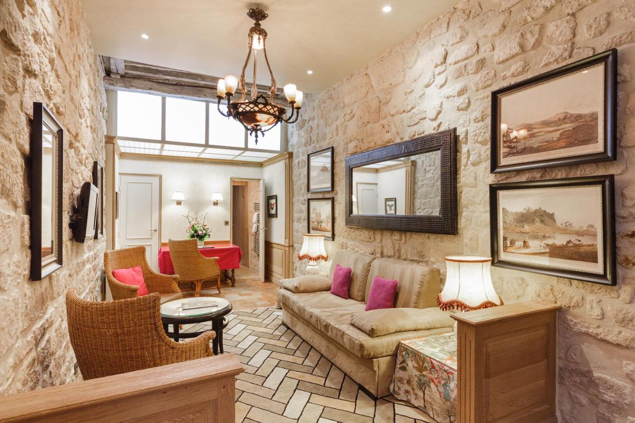 One-Bedroom Duplex Suite