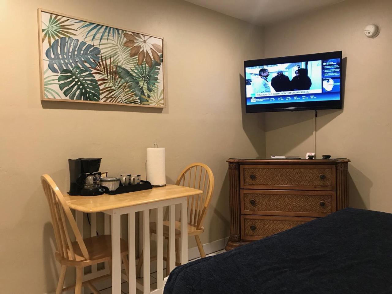 Small Hotel Room # 25