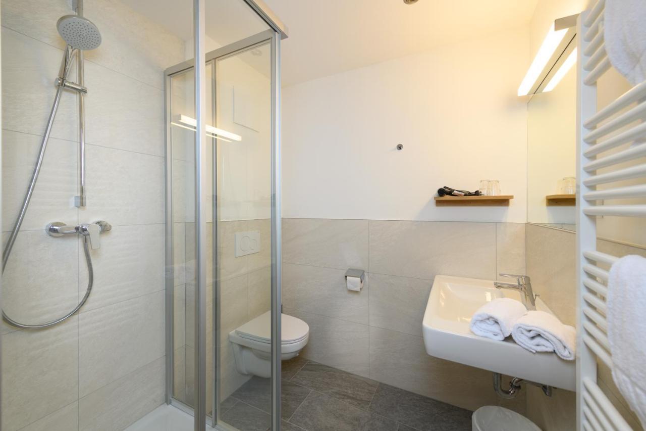 Large Single Room
