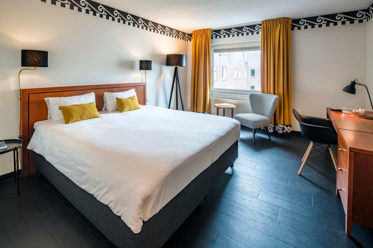 Junior Suite,688309812:JPEG