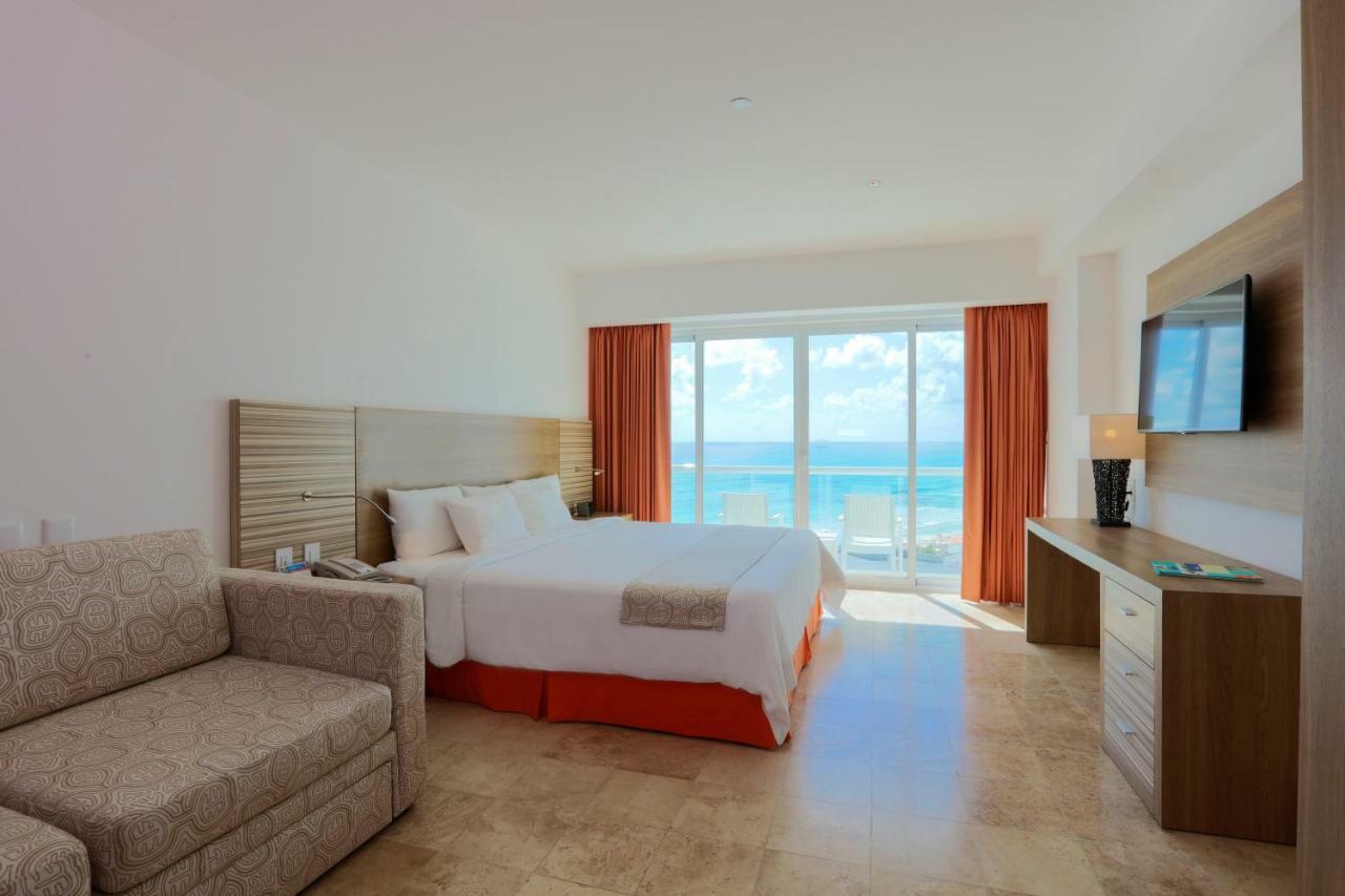 Family Studio (2 Adults + 2 Children) with Sea View