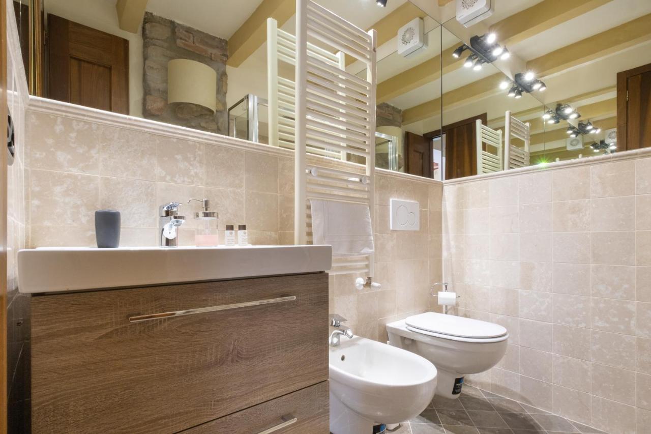 Superior Apartment Private External Access