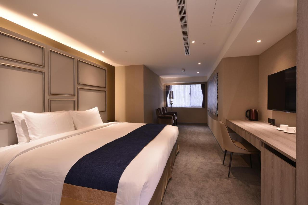 Classic King Room