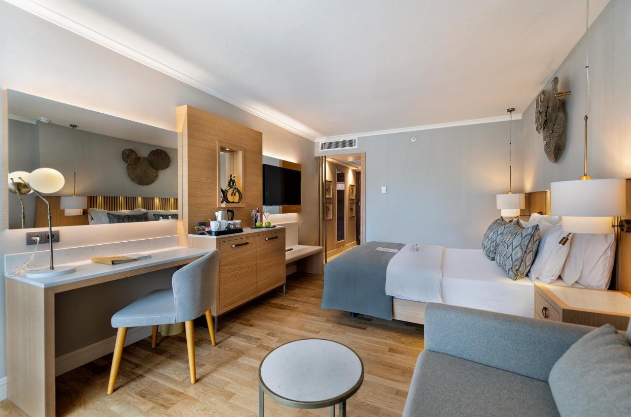 Superior Zimmer mit seitlichem Meerblick