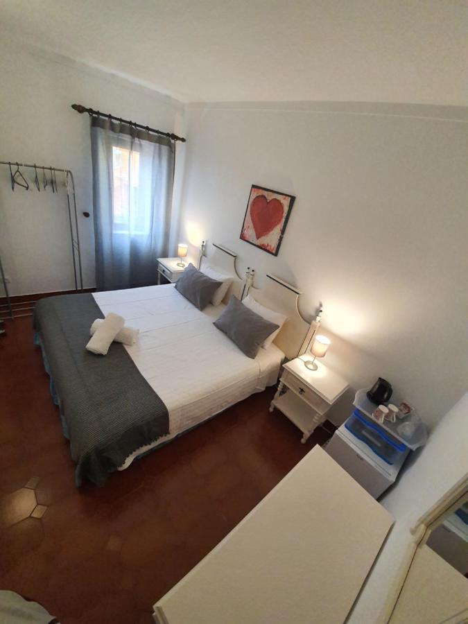 Economy Double Room Shared Exterior Bathroom