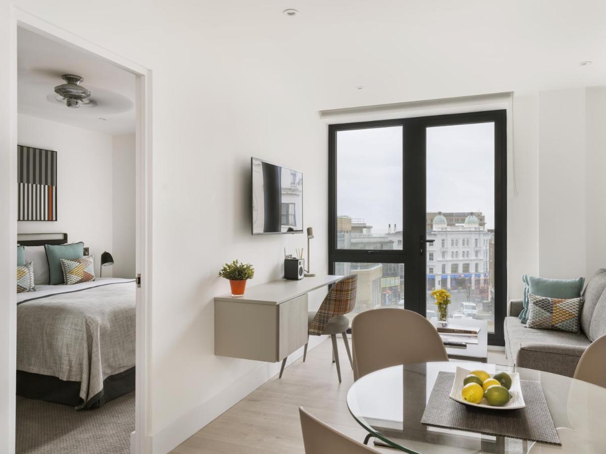 Suite met 1 Slaapkamer en Balkon of Terras