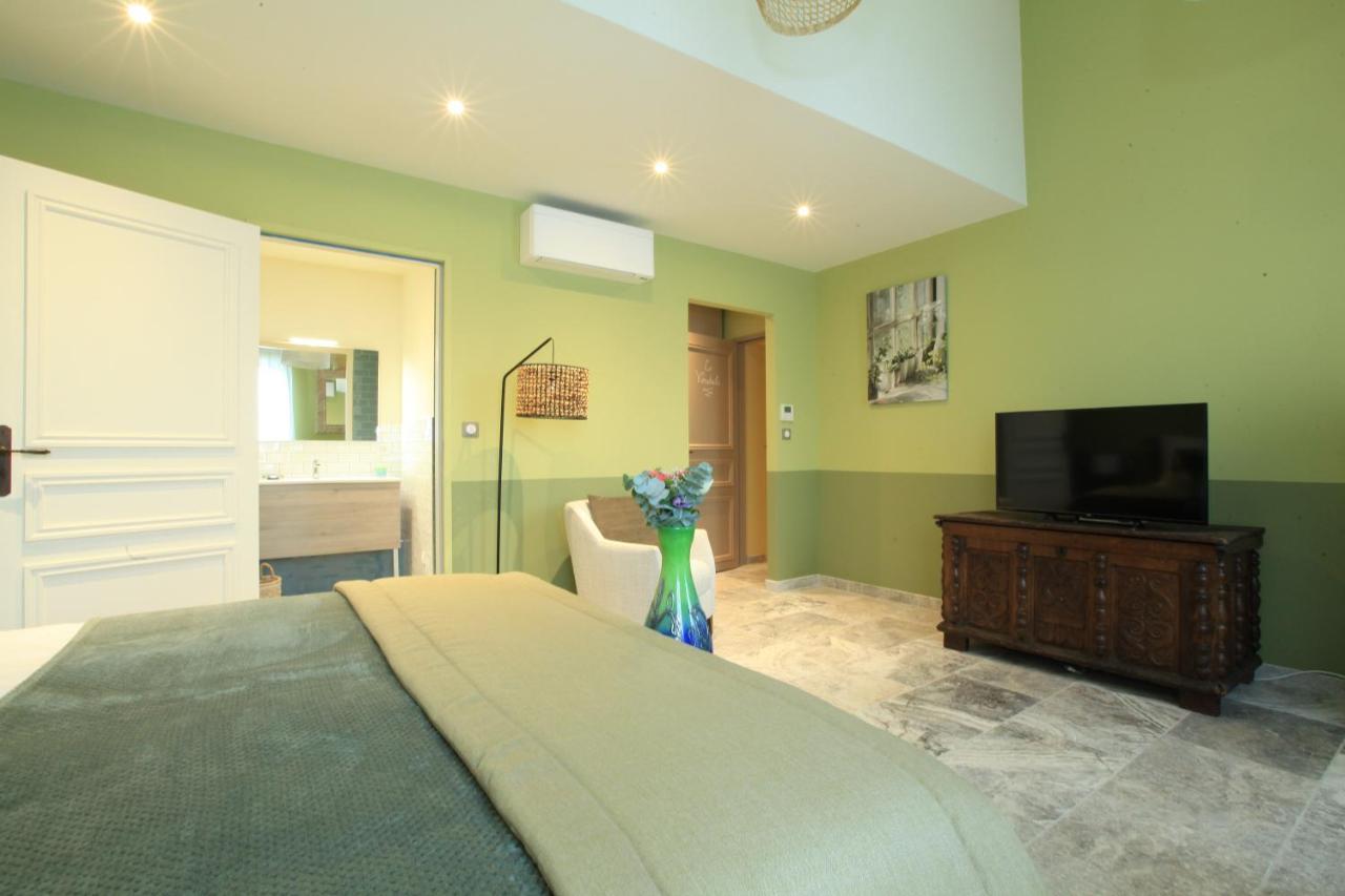 Deluxe Double or Twin Room,982312261:JPEG
