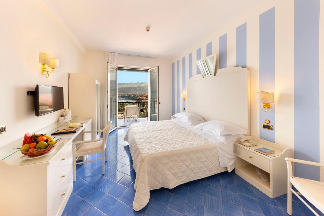 Double Room Balcony Sea View